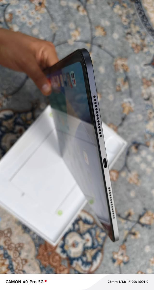 ايباد M5 جديد شخط مابي بطاريه 100🔋دورات الشحن ٩٠يرهم مراوس بايباد
السعر ١٣٠٠ وبي مجال قليل كلش الستفسار ***********
