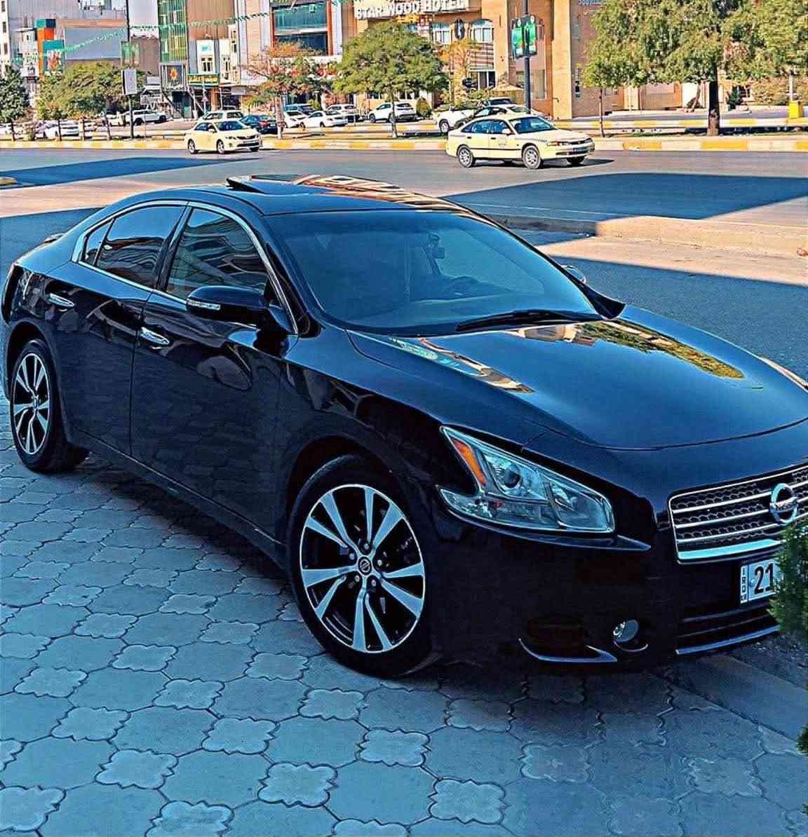 نيسان ماگزيما ٢٠١٠
به شه رتى گئرو مه كينه 
به شه رتى ١٠ فيته ر
بي كيشه به شه رت ئه ى فرؤشم
به ناوى خؤمه وه يه سه نه وى تا ٢٨ مانگى ٥ تازه يه 
٤ پارچه ى بؤياخه بئ ناوگرتن
گؤرينه وه ش ئه كه م شتيك به دلم بيت
***********
سليمانى السليمانية, العراق

