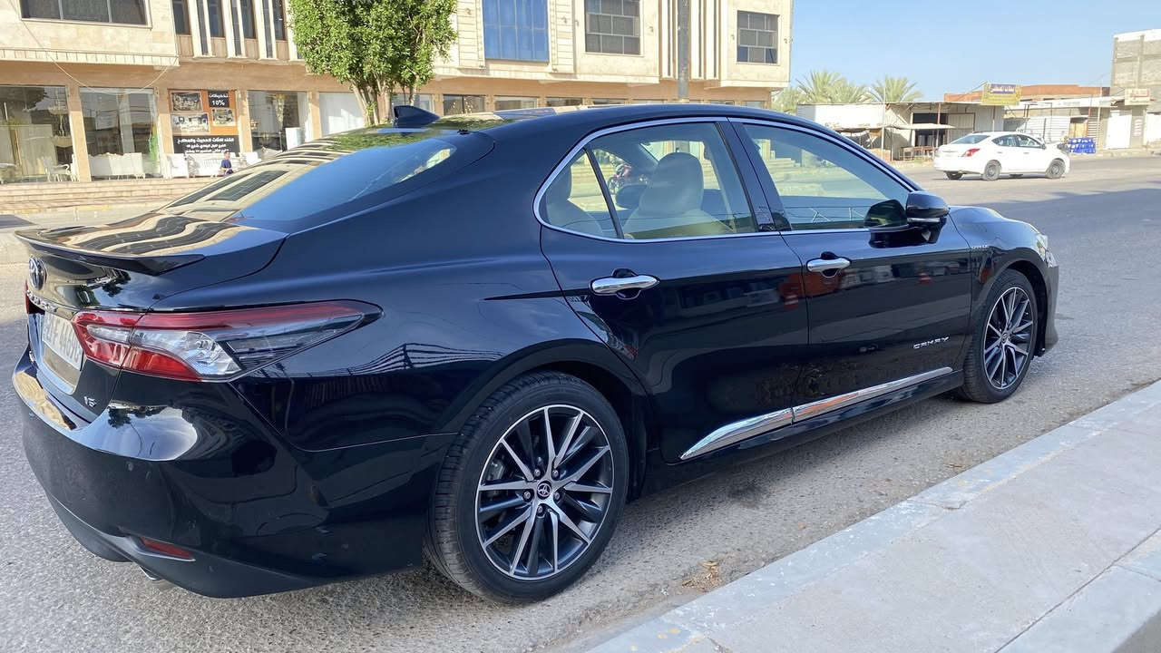 كامري V6 موديل 2022 للبيع
الممشى 45000 كم 

المواصفات 
 وارد خليجي 
 تشغيل عند بعد
 بانوراما  
حساس خلفي 
حساس امامي 
كاميرا خلفيه 
رادار امامي 
تحديد مسار
سياقة شبه ذاتيه  
دخول بصمه تشغيل بصمه 
داخل جلد بيجي 
كشن السايق والراكب كهربائي
تبريد قطعتين 
شاشه كبيره بلاديه 
تدعم ابل كار بلي واندرويد اوتو ( اصليه ) 
بردة بلاديه مع البگ 
صندوق يفتح من يم السايق ويفتح ريموت ويفتح دكمه بلاديه 
محرك 6 سلندر ( كير ومحرك افلون ) 
انظمة قياده عدد 3 
اوتو هولد 
شاحن وايرلس 
مرايه اوتو دم ( تعتيم ذاتي ) 
لايت لد اصلي زنون وكشافات زنون 
بك لايت لد 
مري جانبيه اوتو 
ترحيب عند الاقتراب 
شاشة الدشبول اللي بداخل العداد كبيره تختلف عن الموجوده باقي الفئات وبيها هواي اختيارات 
حساس اطارات 
اناره محيطيه 
ايرباك عدد 6 
ويل كب عدد 5 مع السبير 
يدات ابواب نيكل اصليه 
اغلاق النوافذ من الاستيرين عند تجاوز السرعه
عدم اغلاق النوافذ في حال وضع اليدين ( لحماية اليد )  

الضرر نص جاملغ خلفي ايسر 
وقبغ صندوق مبدل نفس اللون 

السعر 240 وبيها مجال قليل جداً


**إذا كنت صاحب هذا الإعلان وتريد حذفه لأي سبب، رجاءا أرسل رسالة إلى الدعم الفني**