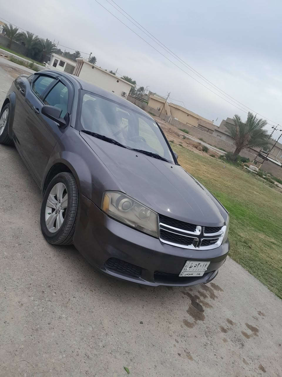 سلام عليكم دوج افنجر موديل ٢٠١٤ وارد امريكي بيها قطعتين صبغ وقطعتين كلير لغرض التوحيد ،مكينه ٤سلندر ٢٤٠٠ وكير خير من الله وكهربائيات وتبريد كلها شغالة على وضع شركه وحدادية امامية وخلفية وتخم تاير جديد سعر السيارة ٨٧ ورقة وبيها مجال بسيط  مكان السيارة بغداد حسينية الراشدية شارع المرور قرية الوزيرية 
رقم الهاتف ***********
