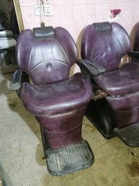 كراسي مستعمله • عدد ٣ • حي القاهره