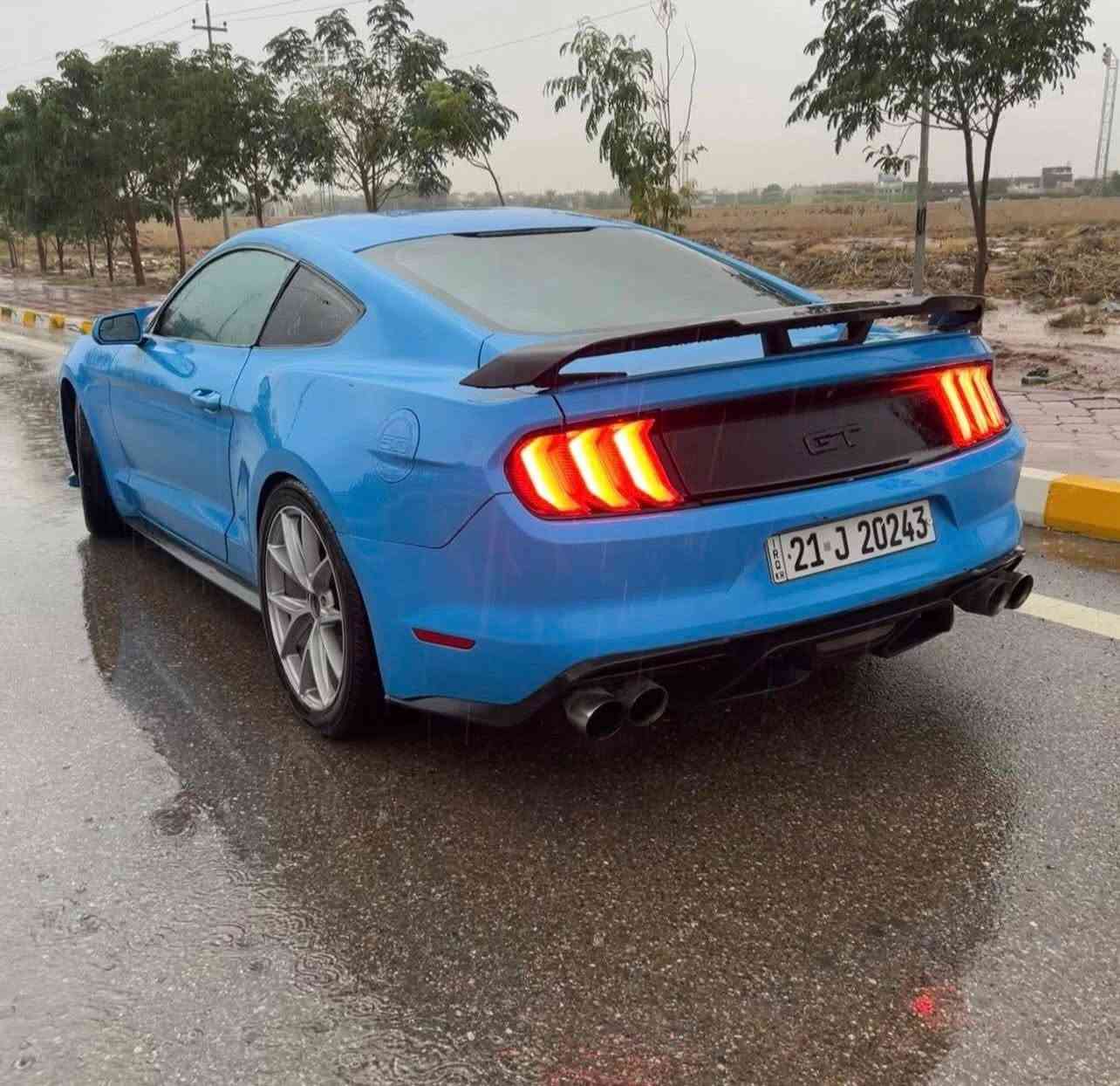 فورد موستنك  2017  اللون المميز 💙
الفئة  v6 ( ستة سلندر )

رقم سليمانية 

🔵 السيارة جديدة كاملة وبدون نقص 

🔵 ستوك على وضع الشركة  ( حجر صالنصه بلاد )

🔵 وعليهه دبات بورلا اصلي

🔵 محرك وكير واكسل بشرط 

🔷 مواصفات : 

🔹شاشة كبيرة SYNC

🔹دشبول ٧ الوان 

🔹دواخل لد

🔹فول تحكمات ستيرن

🔹كامره دوارة

🔹تشغيل عن بعد

🔹بلاجكتور بلاد

🔷 اضافات : 

🔹بگ لايت ٢٠٢٣ 

🔹ويالة نيش اصلي

🔹لحية سيرفيني 

🔹دعامية خلفية جيتي

🔹سبايدر 

🔹٤ صالنصات

🔹دفيوزر شيلبي

🔵 السيارة حادثهه بأمريكا جاملغ وبنيد  

وهنا بالعراق مصبوغة حزام للجمالية فقط ..

🔵 مكان السيارة  ديالى / خانقين 

🔵 للاستفسار ***********
