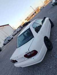 للبيع براتون حره 2002كير ومحرك شرط صدرها تعبان شرط التحويل ويرهم مراوس...