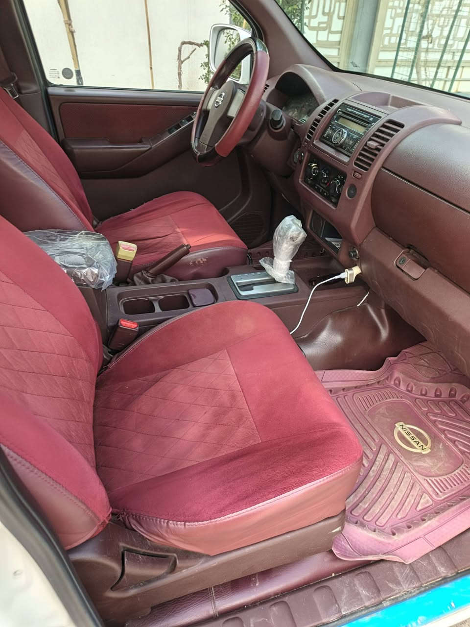 نيفارا 2013 مكفوله سنويه ورقم هذه جديده محرك كير أوتوماتيك بلادي بشرط جاهز سعر 128ورقه بيه مجال


**إذا كنت صاحب هذا الإعلان وتريد حذفه لأي سبب، رجاءا أرسل رسالة إلى الدعم الفني**