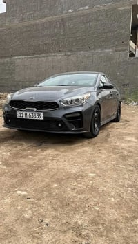 فورتي للبيع كير عادي  السيارة جيتي كشنات جلد ختم جيتي بصمة رادار تحديد...