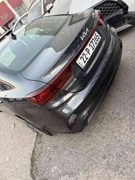 ‏‎كيا فورتي2024 رقم اربيل بسمي تحويل مباشر ثاني يوم
‏‎صور الحادث مرفقه قطعه وحده فقط
‏‎ماشية 33ميل
‏‎مواصفات : مكينة 2000 دوش / شاشة كبيرة / كامرة دوارة / رادار تعديل مسار / اوتو بريك / رادار جانبي / مود درايف / تحكم ستيرن / كروس سرعة /مانع انزلاق / بلوتوث / اواكس / USB /ويل كب/قياده اليه/

‏‎عنوان  بغداد      الشعله

 السعر:159وبيها مجال بسيط

‏‎للتواصل ***********
