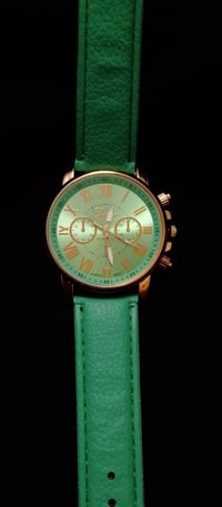 ساعات • درجة أولى • أسعار بلاش