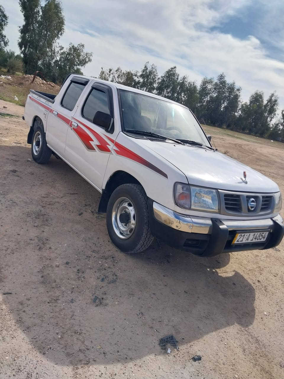 للبيع او مراوس كيا حمل 3000 / بيك اب نيسان موديل 2001 رقم دولي سليمانيه سنويه ٢٧ باسمي هزه جديد كهربائيات كلها شغاله تبريد تدفئة شغاله صدر جديد تخم تاير جديد دوشمه جديده مكان السياره تكريت / *********** / *********** ابو علي
