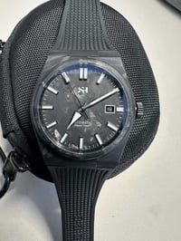 ساعات • متوفر