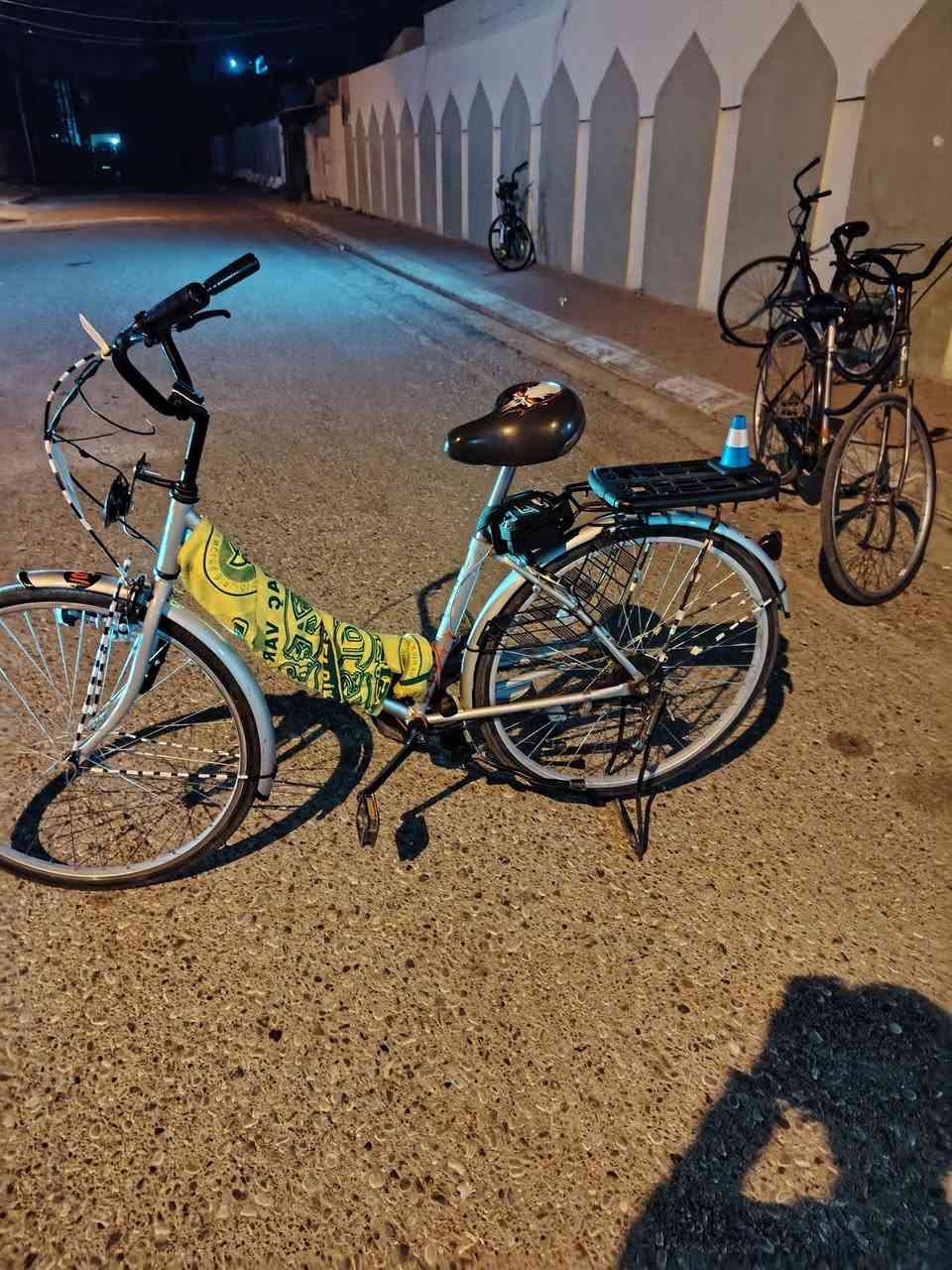 بايسكل ياباني حجم ٢٧ للبيع كله شغال السعر ١٢٠ وبي مجال كركوك حي عدن بيع مستعجل عليه


**إذا كنت صاحب هذا الإعلان وتريد حذفه لأي سبب، رجاءا أرسل رسالة إلى الدعم الفني**