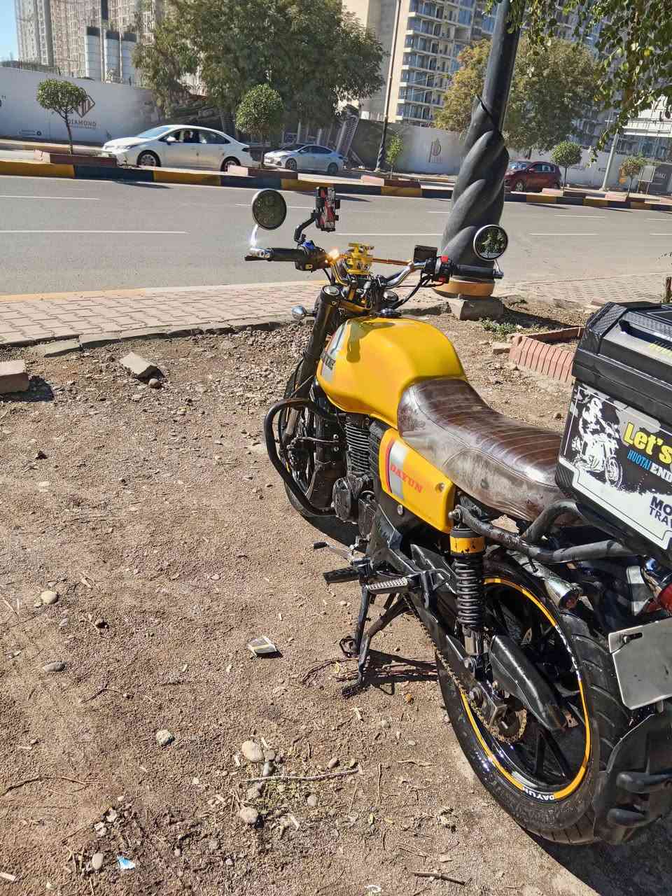 دايوان لاتي موديل 23سنويه واسط وراعيها واسط مكاني بغداد تحويل ثاني يوم دراجه بيها لاستيك اول مشغله صبح دخن وتكطع غير ضي مكفوله معروضه 1900وبيها مجال بسيط مكاني بغداد الشعلة ***********
