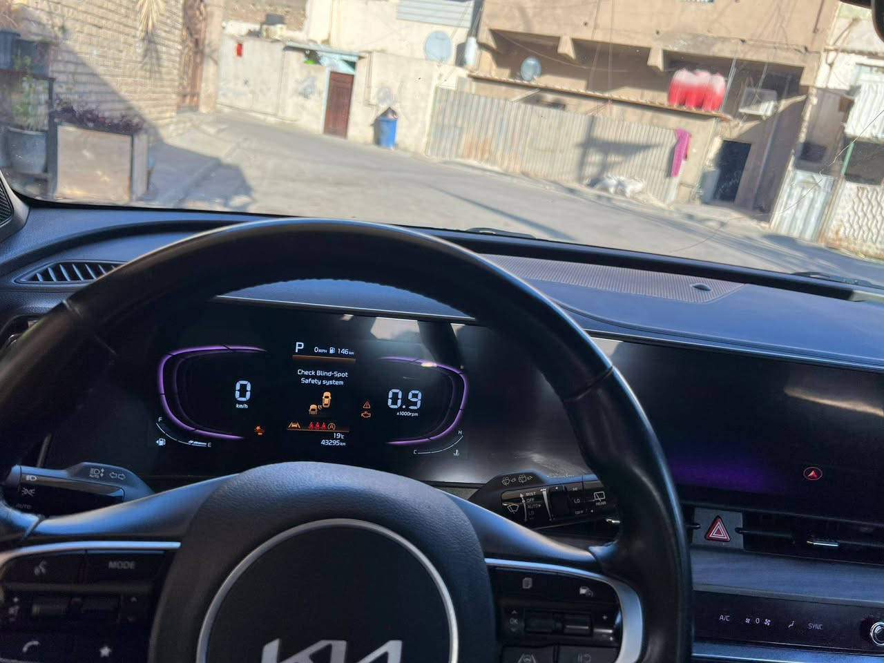 سلام عليكم كيه سبورتج 2024 وارد أمريكي ضررها بنيد محرك ٢٥٠٠ تبريد قطعتين كشنات تدفئه تبريد فور ويل بنرامه جنطه كهربائي سيارا فول سعر 220$وبيها مجال
***********
