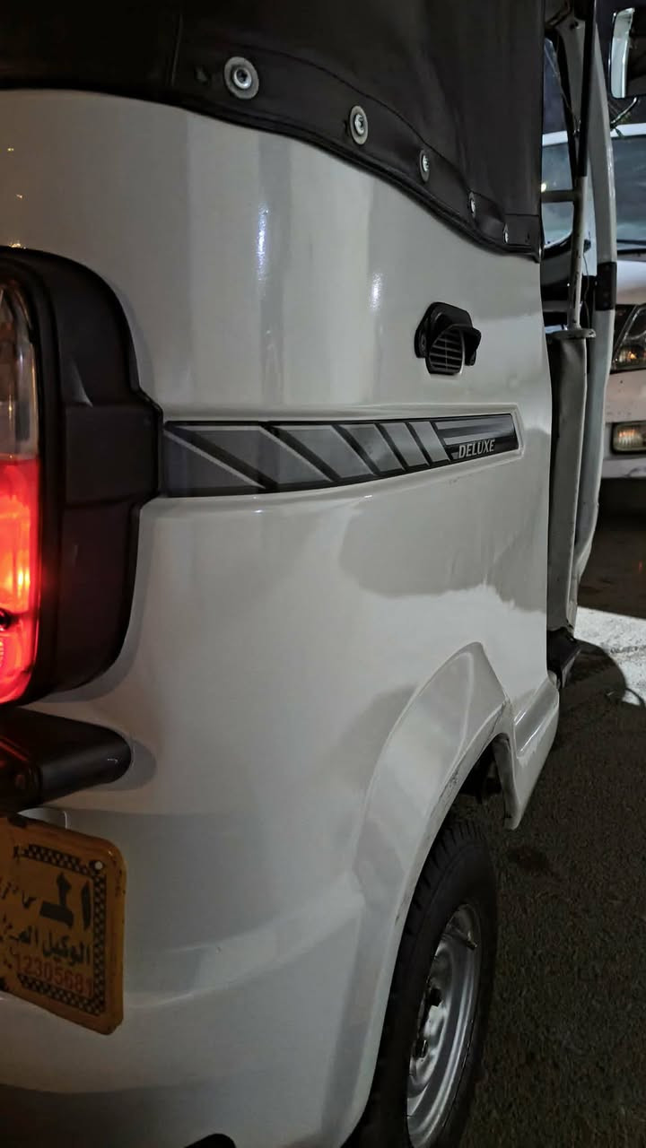 السلام عليكم تيفي اس ٢٠ محرك كير اكسل مكفولات كهربائيات كلها شغاله مصبوغه عام اثر شخوط عندي صورها قبل متنصبغ تكتك جاهزه تحويل ثاني يوم مرقمه بغداد
بغداد الحسينيه 
السعر  5250 بيها مجال بسيط
***********
