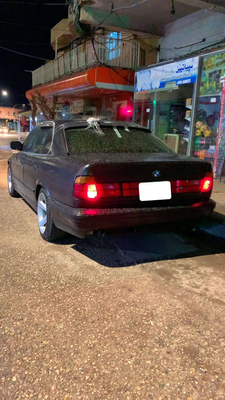 Bmw 525
بي ايم 525 موديل 91 فول مواصفات بس سلايت نيه فحص نينوى سنوي واجيهةية و وكالة عامي لة گةلة اوليات شةرت دزي و دةيندارى و كيشةي كومةلايةتي بة شةرت 40$ كةمي مجال گورينةوةش دةكةم (واتساب و فايبةر ***********)
