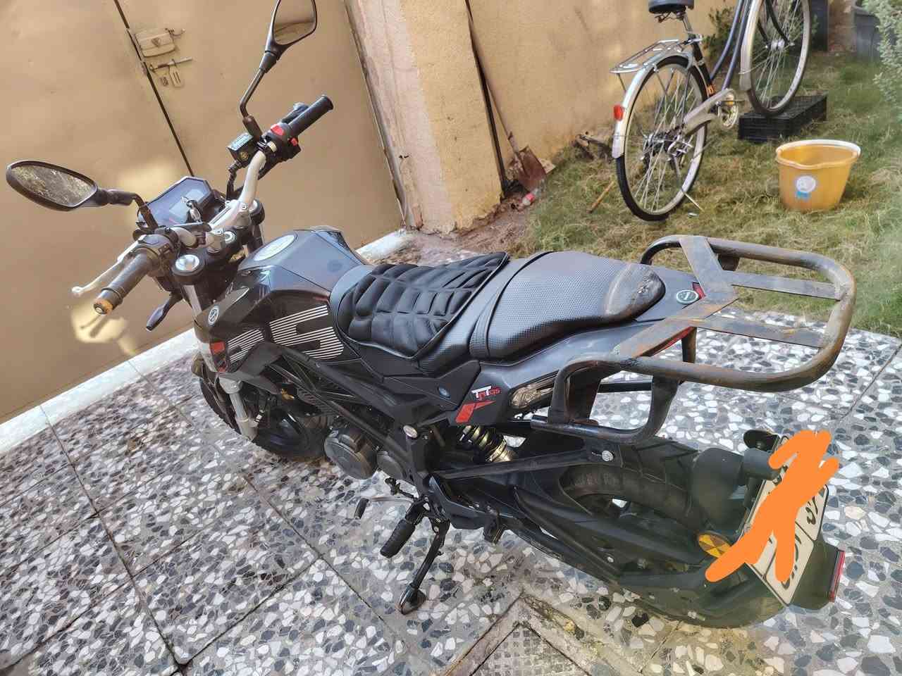 سلام عليكم بنلي 135 اخت الزيرو ماشيه 2000 البيع ***********
