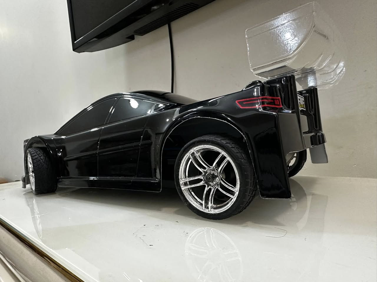 سلام عليكم
للبيع فقط 
Hsp flying fish 1/10 
محرك بلادي مزود بدشلي 29t 
شاصي نظيف جدا 
عقل سربس هوبي 80a 
كونترول بلادي hsp 
كڤر جديد طلب خاص مابي شخط 
تايرات وويل جدد 
السياره تنباع كامله بدون بطاريه 
سعر 250 الف وبيه مجال بسيط ان شاء الله


**إذا كنت صاحب هذا الإعلان وتريد حذفه لأي سبب، رجاءا أرسل رسالة إلى الدعم الفني**