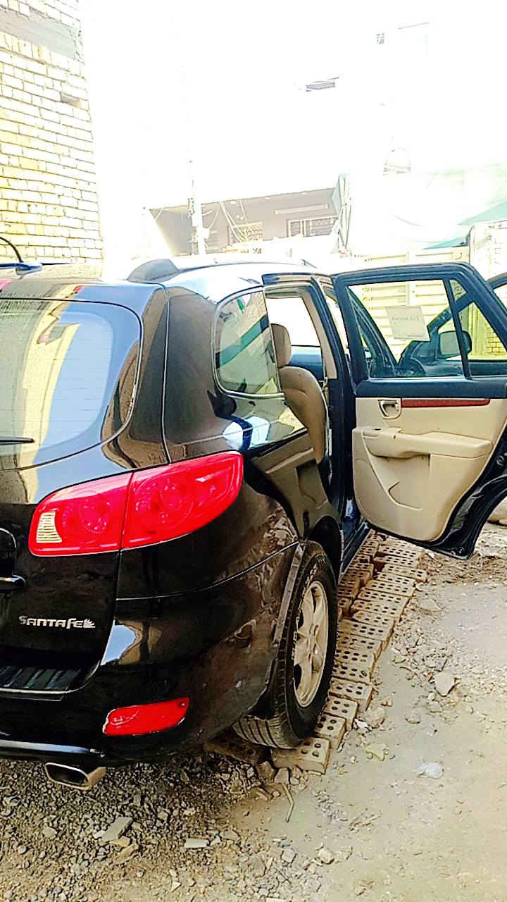 سلام عليكم  سنتافيه وارد امريكي حادثه جاملغ الخلفي بدون دواخل   سياره بسمي مال جناي مكانها بغداد *********** محرك 6
السعر 118بيها مجال حك الجيه
