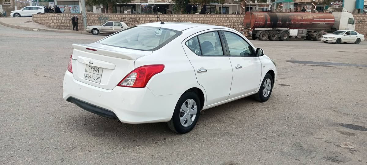 لاکشمیبا 2020 فول مواسەفات 120هەزار ڕۆیشتووە تەنها یەک پارچەی بۆیاغە کەمەک ساردیشی هەیە بەشەرتی گێڕو مەکینەو تەبرید سعری 102گەڵاو معامەلە شوێن شاری کۆیە ***********
*********** كويسينجاك, أربيل
