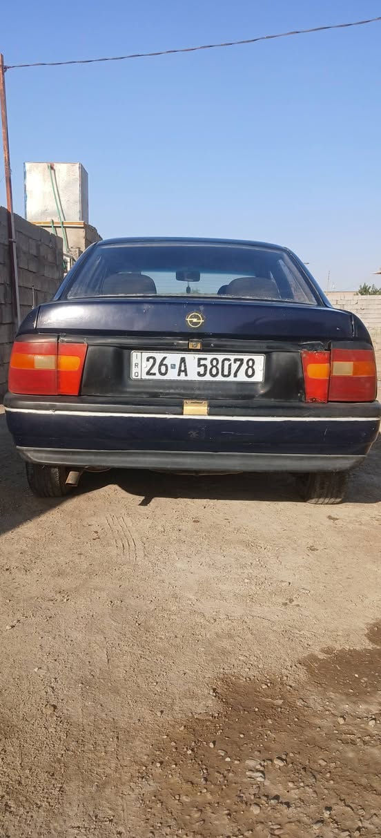 سياره فكتره موديل ٩٢ السعر ٣٥ سنويه مجدده لل٣٠        ***********
