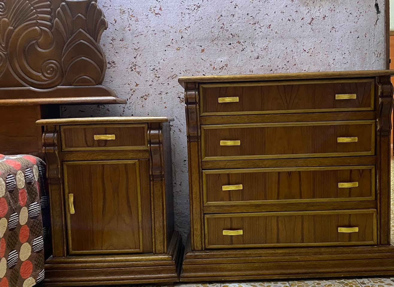 السلام عليكم غرفة اخشاب +غراض للبيع السعر خاص


**إذا كنت صاحب هذا الإعلان وتريد حذفه لأي سبب، رجاءا أرسل رسالة إلى الدعم الفني**