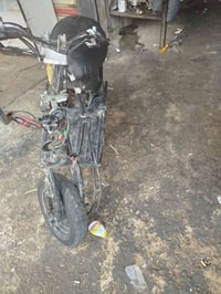 عبد الحليم لبيع سعر بيه قفل١٠٠،، 07717429852  بس وساب اجواب سع