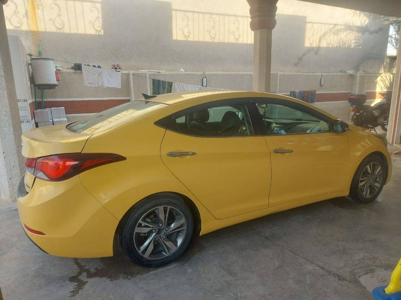 النترا ٢٠١٥ وارد امريكي رقم بغداد ضربتها جاملغ امامي فقط معمر نفسه صوره الحادثة بالمنشور مابيهة ضربة داخل العراق السونار موجود 
مكينة 1800 دوش  تنقص 
ليبل واحد كلشي بيها جديد صدر منظومة غاز جاهزة تبريد شغال لايت زنون
سعرها ١١٢ وبيها مجال لشراي
بالحقيقة احلى من الصور تحويل ثاني يوم 
مكان السياره بغداد - تقاطع النهروان 
***********
