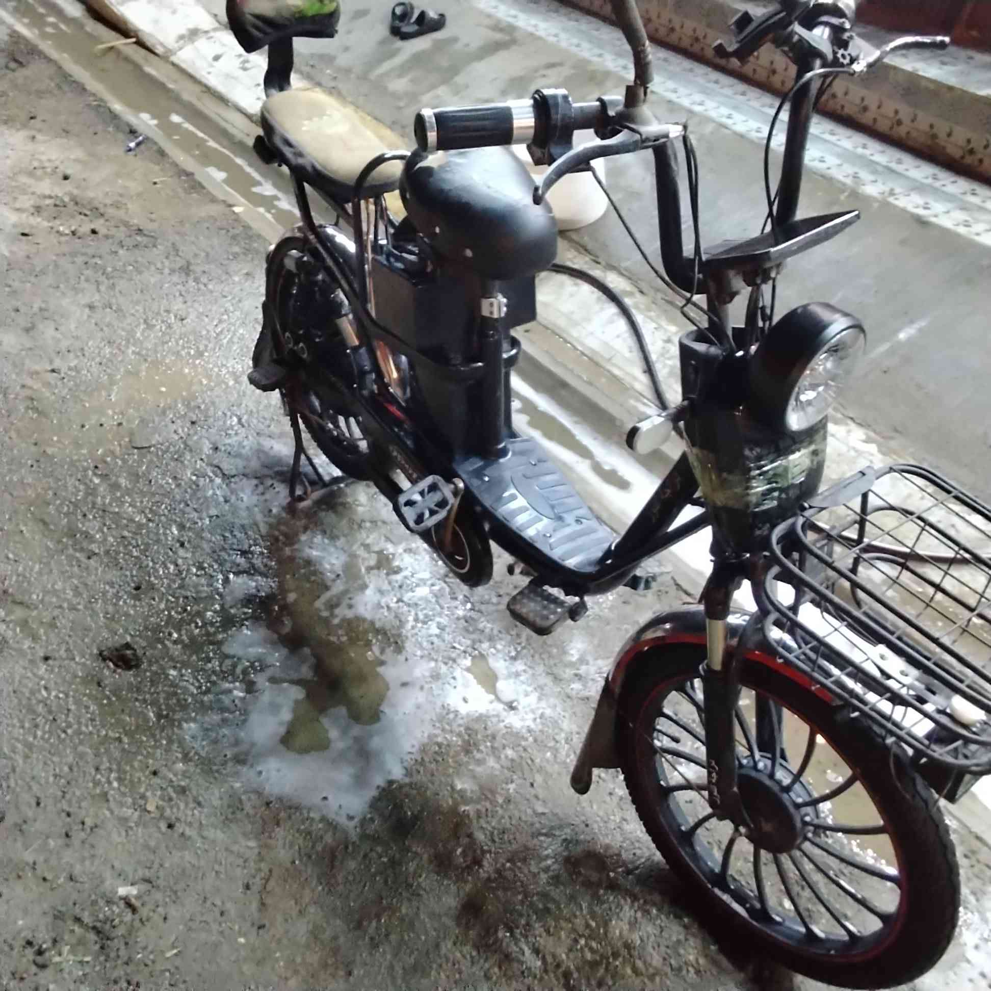 بايسكل شحن للبيع اي نقص مابي بطاريات جدد تايرات جدد امامي جوب خلفي جوبلس سعر 190 وبي مجال


**إذا كنت صاحب هذا الإعلان وتريد حذفه لأي سبب، رجاءا أرسل رسالة إلى الدعم الفني**