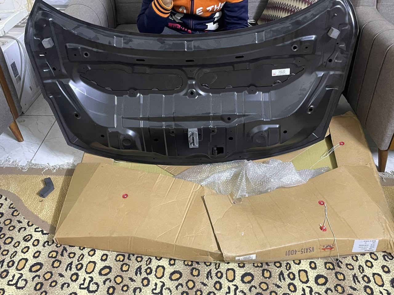 بنيد نيسان صني للبيع اسود بالكارتون بعده للاستفسار رقم الهاتف ***********
