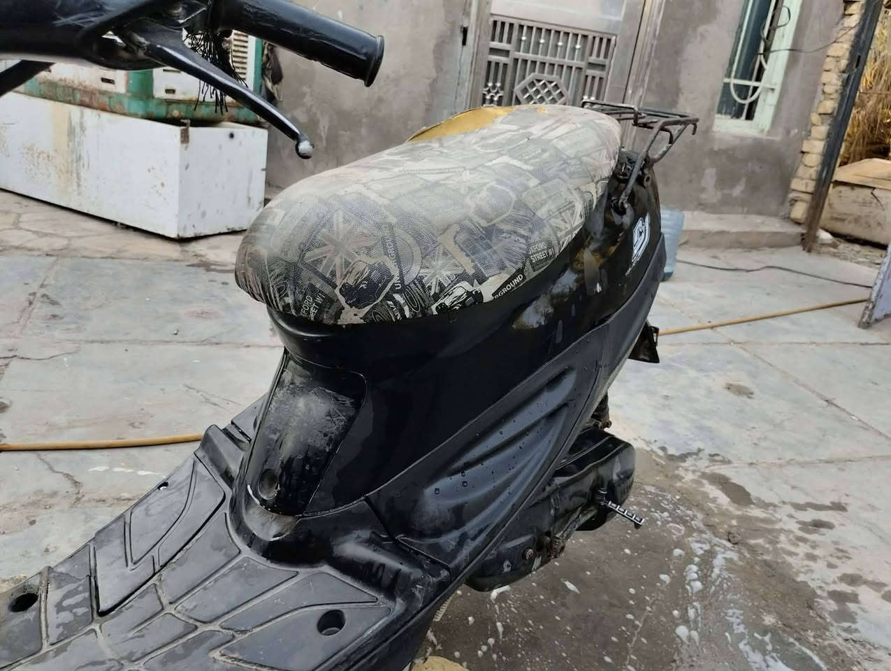 سلام عليكم للبيع دراجه بيجي نضيفه شاصي مكفول مكينه ناعمه نهضه ومعدل فول سعر بلاش 175 الف وبيه مجال لشراي يجي خاص مكاني السماوه المجد هاذه رقمي للتواصل ***********
