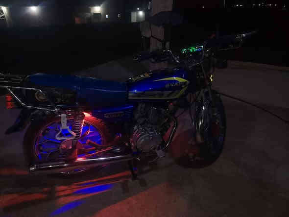 السلام عليكم ورحمة الله وبركاته ماطور ماطور سيفان موديل 24 شرط ابو الدرع كهربائيات شغاله عالي ناصي رماش بل يدة كلو شرط السلف شغال محرك شرط ما مفتوح التواصل خاص او اتصل ***********
