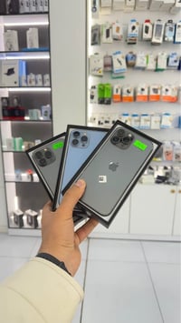 آيفون ١٣ برو ماكس • ٢٥٦ • بطاريات ٨٠-٨٣