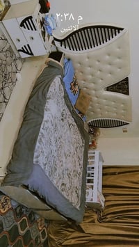 غرفه تركيه البيع 8قطع سعره 400 بيهه شي بصيط اريد اشيل مستعجل عله بيعته...