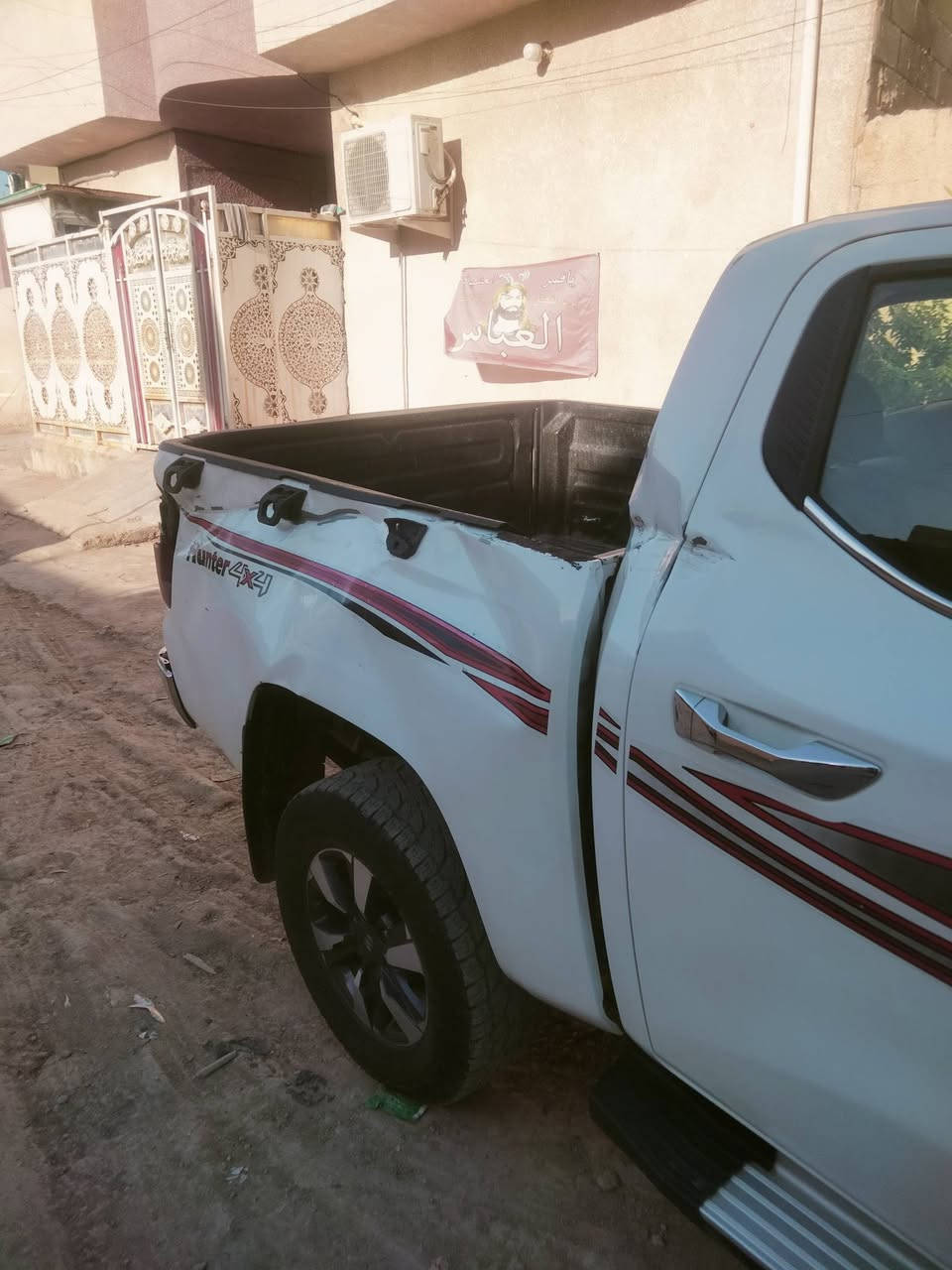 السلام عليكم بيكم شانجان هنتر 2023 تعرضت للحدث الله  يشفيكم الشر للبيع على وضعه رقم بغداد  تحويل مباشر بسم المشتري بعده بسم الشركه ما مطلوبه  للشركه مكاني بغداد سعره 99 وبيه مجال صور كدامكم  ***********

