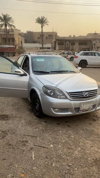 ليفان 520 للبيع 2012 السياره خير من لله  السعر 35 رقم 07773402187