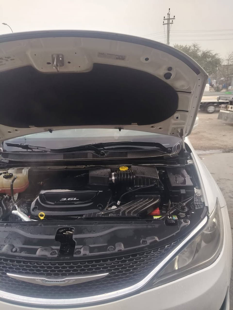 للبيع او مراوس بيوكن حديث
كلايسلر باسفيكا موديل 2018

مواصفات 

بصمه تشغيل 

أبواب كهربائي 

تحكمات ستيرن جهتين 

شاشه كبيره+ كامرة

حساسات امامي خلفي 

كير موس هاند بريك كهربائي 

V6 3600

سبعة راكب 

ثلاث قطع تبريد منفصل 

كير مكينه مكفولات تبريد ثلج حداديه صدر جديد تخم تاير جديد ترايها زيرو رقم بغداد أنكليزي بأسمي السعر 175 اوبيها مجال للشراي مكاني البصرة  للستفسار أتصال ع الرقم ***********
