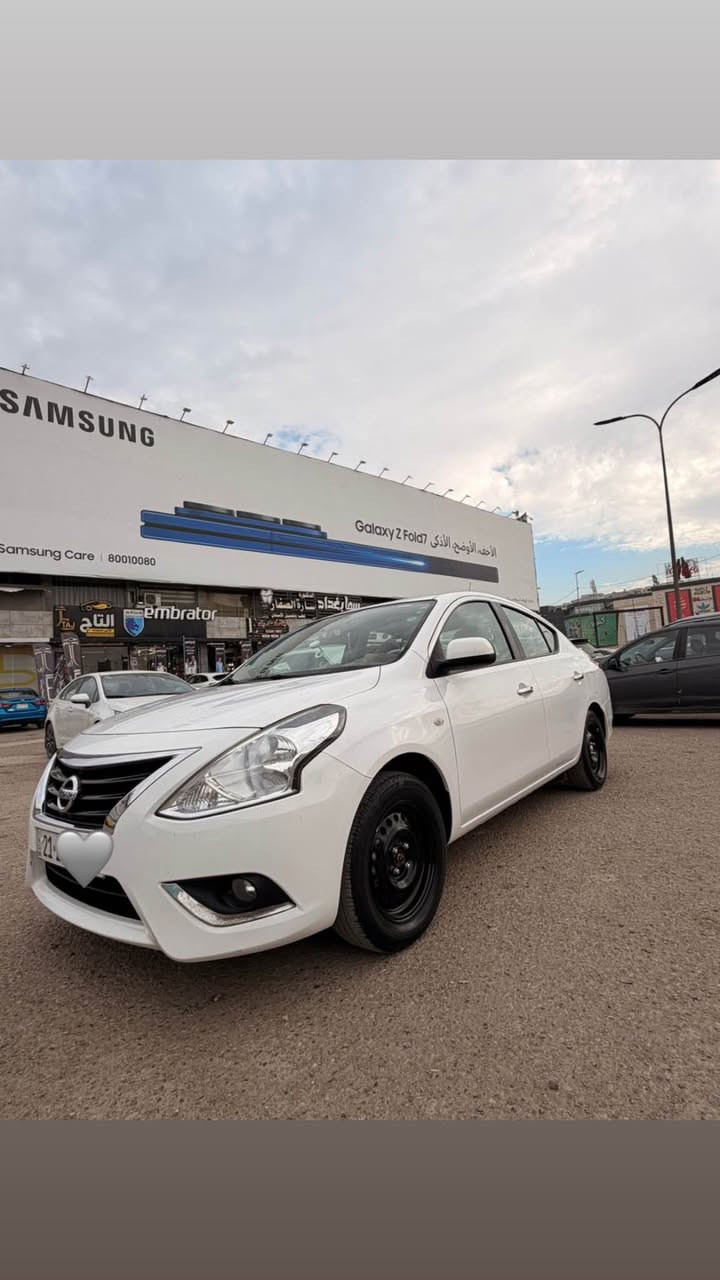 نيسان سني هندي  2021
رقم سليمانية الدولي السيارة مكفولة كفاله عامة 
السيارة ماشية ٦٥ الف كيلو 
المواصفات :  
يدات نيكل ✅
تحكم ستيرن  ✅
داخل بيجي✅
حساسات خلفي ✅
أواكس ✅
بلوتوث ✅
ABS✅
تخم تاير جديد ✅
جام السايق والراكب كهرباء ✅
السيارة مابيها اي نقص وجديدة 
تريد وكالة تريد تحويل ماكو مشكله 
مكان السيارة بغداد - زيونة 
للاستفسار موجود واتس اب وماسنجر 
‏‭*********** بغداد, العراق
