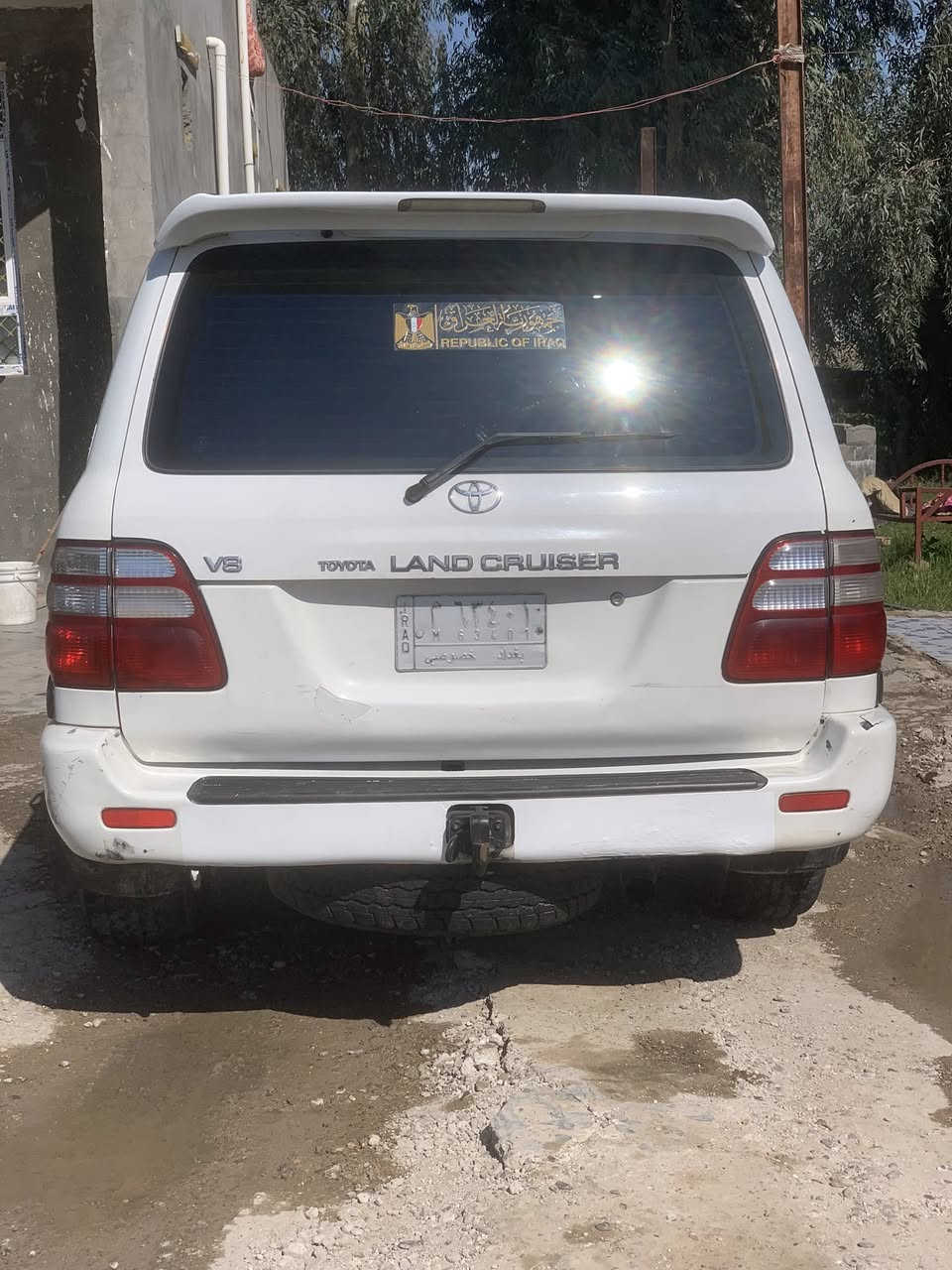 للبيع لاندكروز موديل 1998رقم بغداد مكينه v6كاز السعر 100موبايل ***********
