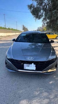 ‎السلام عليكم  ‎اللنترا موديل 2023 فول موصفات  ‎رقم نينوى معوقين شرط ا...