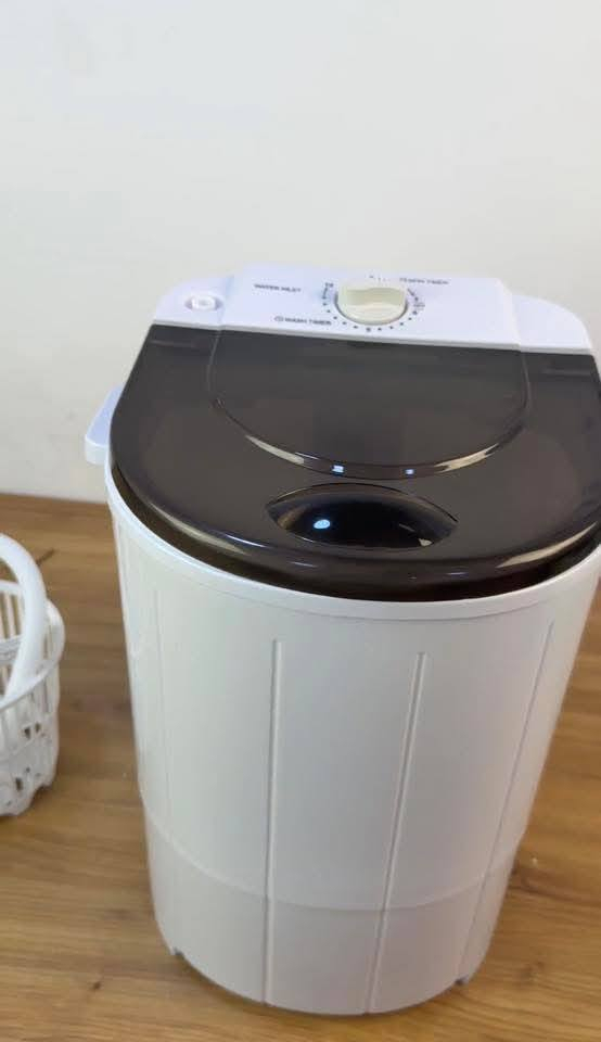 غسالة ملابس حوضية
وظيفة 3 في 1: غسيل – شطف – عصر.
جديدة بالكارتونه
40 الف


**إذا كنت صاحب هذا الإعلان وتريد حذفه لأي سبب، رجاءا أرسل رسالة إلى الدعم الفني**