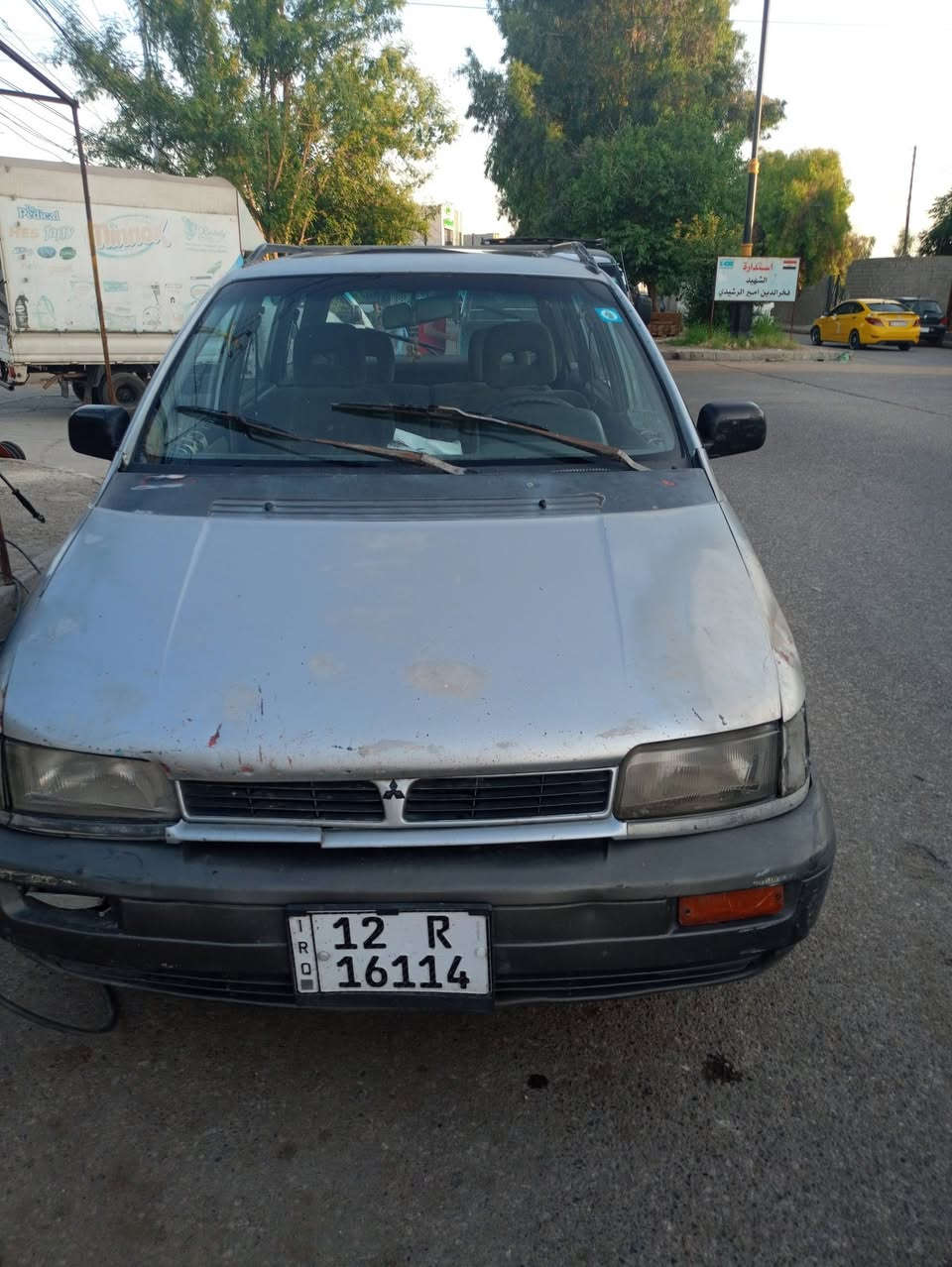 مستبوشي موديل 93 محرك كير شرط سنوية ورقم وهزة جدد طخم جديد طخم تاير جديد تبريد منضومة جديدة ثلج كير توماتيك 7 راكب سعر 40 وبيها مجال للاتصال 
***********
***********

