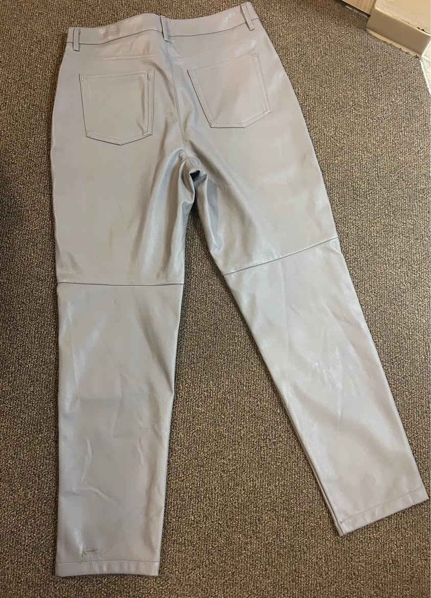 $25 each
$20 if buy 2 or more
Never Worn, Brand New! Burnaby, BC


**إذا كنت صاحب هذا الإعلان وتريد حذفه لأي سبب، رجاءا أرسل رسالة إلى الدعم الفني**
