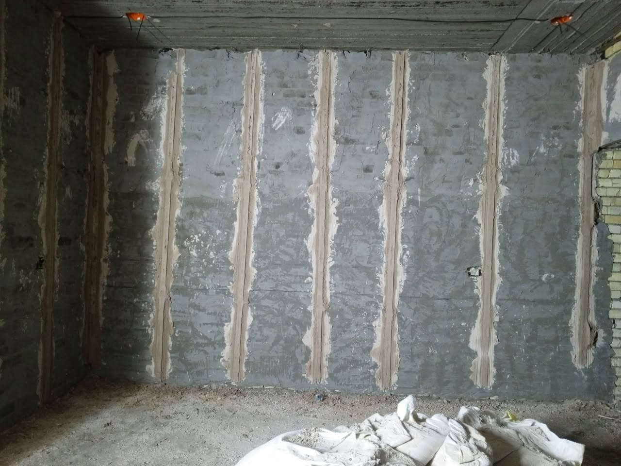 يا الله تم انجاز بيت الاخ المهندس عباس العتابي 
تشميع وجص وبياض اي استفسار حاضر بغداد حي اور حالين متفرغين ‏‪***********‬‏

