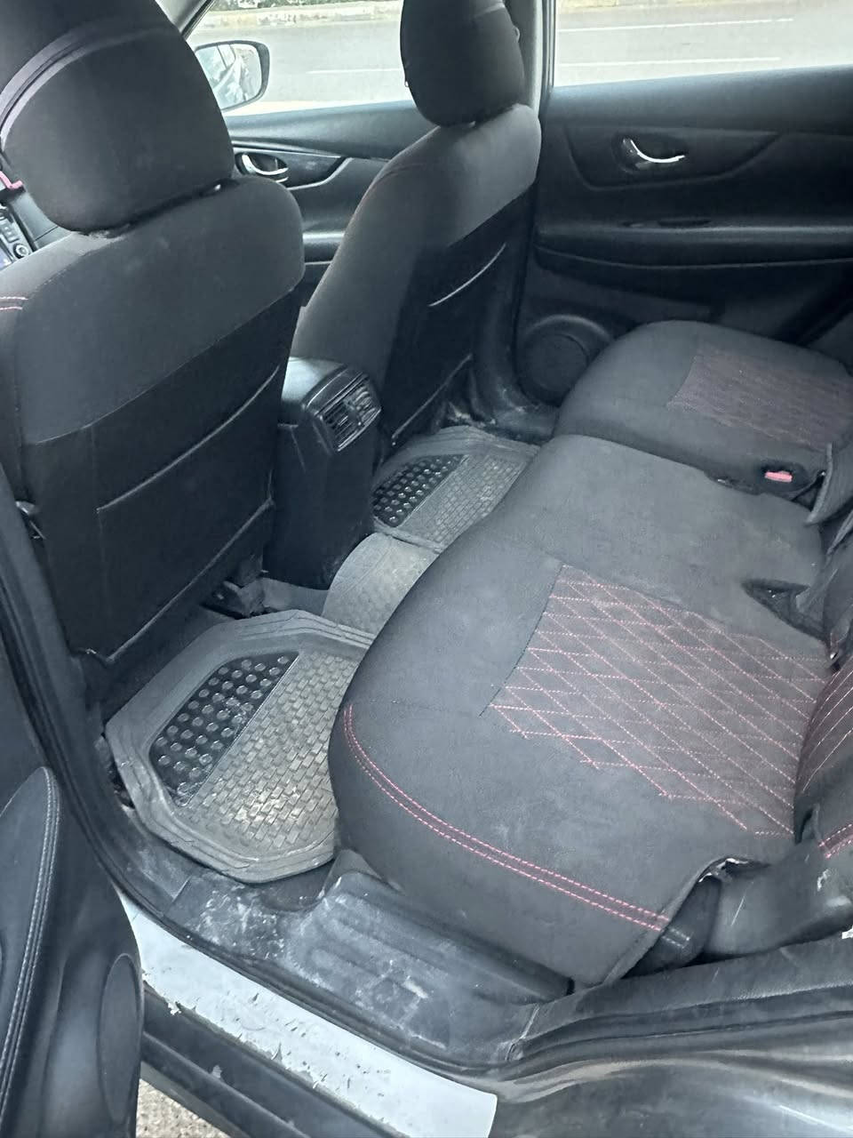 روج 2018 فول مواصفات عدى الفتحه بيها قطعتين صبغ الرقم انبار تحويل مباشر مكان السياره الرمادي خلف مشروع ماء الرمادي الكبير السعر 140 وبيها مجال بسيط ومروس او نقد للاتصال على الرقم 
***********
