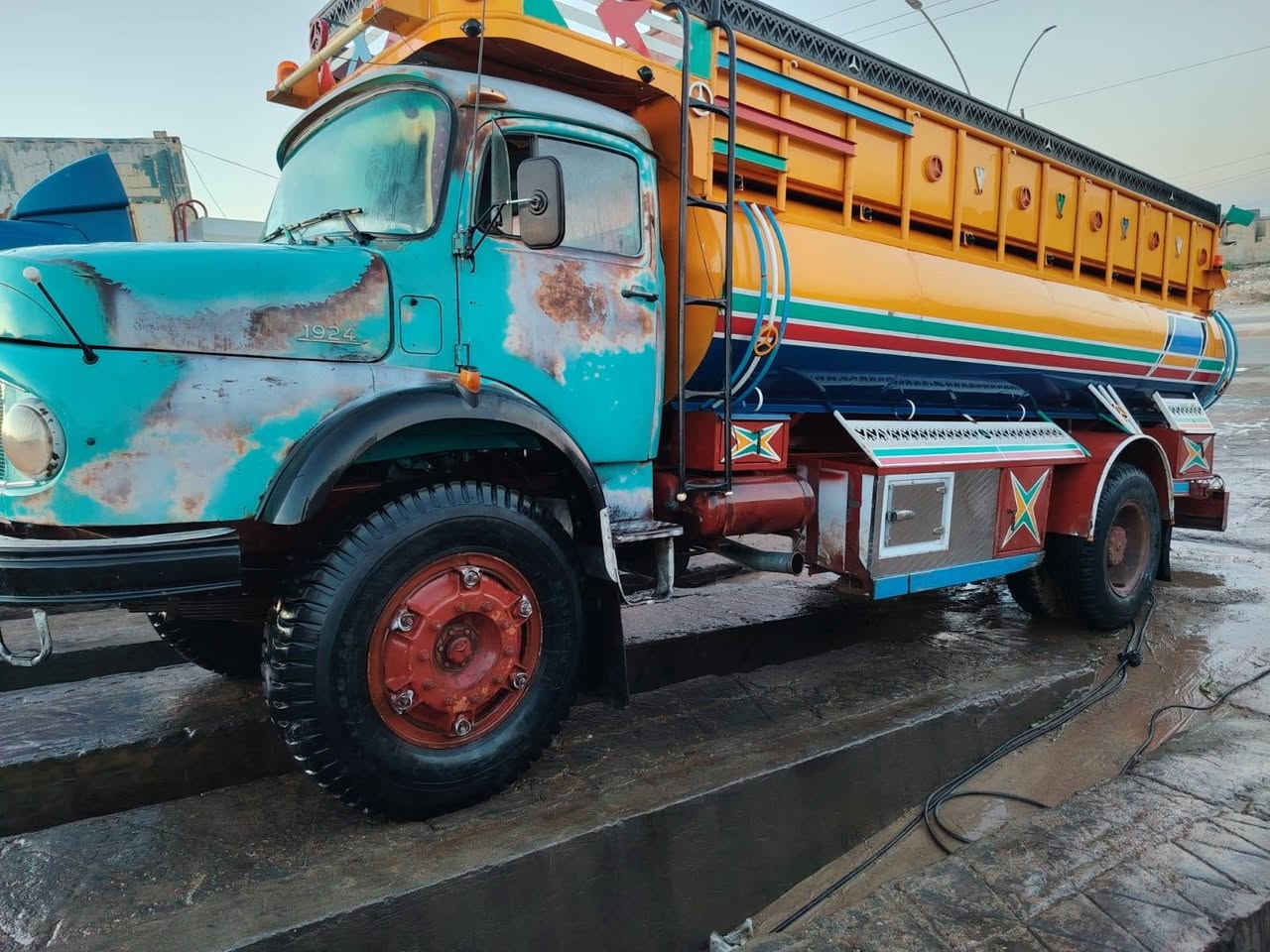 أهلاً وسهلا بكم في معرض الاحلام ✨
معرض_الاحلام_البيع_وشراء_المعدات_ثقيله🚛🚜🏗

قجمه مايلر ومطوله تنكر✅

 حموله 12⚙️

موديل80🖊

رقـم ذي قـار 📓

محرك ع سحك فوك 10جوه ستندر✅

 شاصي جديد مضروب باج داخلي✅

 كير 25📌

 محرك 55. 🛠              سعــر 55 مليون وبيها مجال 💸

تحـويل فورٱ🖊

هـزه جديد❗

هـاتف ***********☎️ اثيـر الفـهداوي
