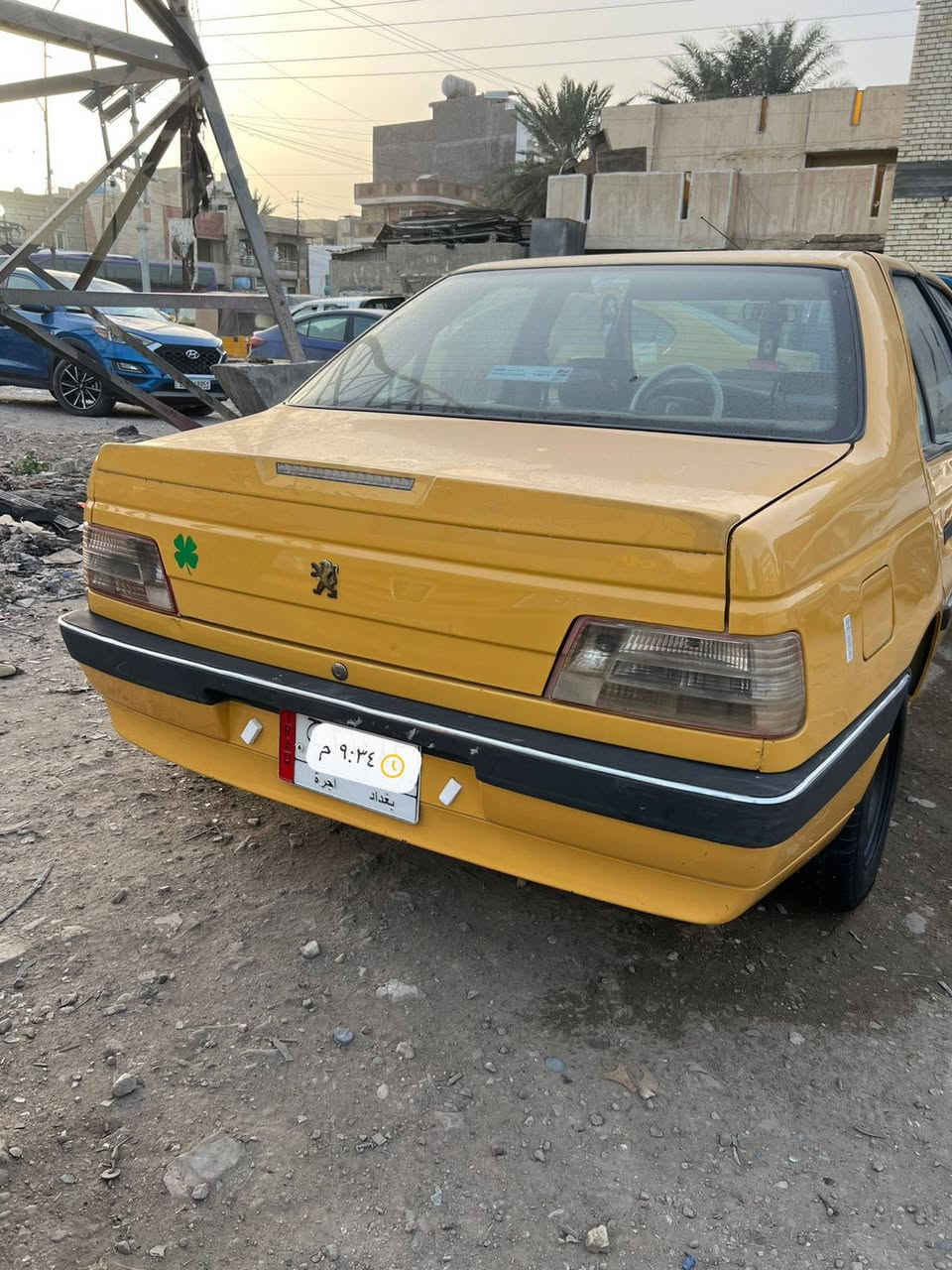 السلام عليكم بيجو لميس 2015
رقم بغداد هيئة مصفره سنويه جديده 

صدر جديده تخم تاير جديد تبريد تدفئه 

مكينه فرنسي لا تبخير  لاتنقيص سستم سماعات منضومه زنون سياره عل وضعيه 

الشركه سياره احلى من صور 

مكاني/بغداد 

الشراي يتصل / ***********
