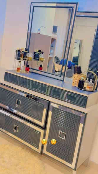 غرفة نوم 8 قطع بدون دوشك صبغ حراري للاستفسار ***********
