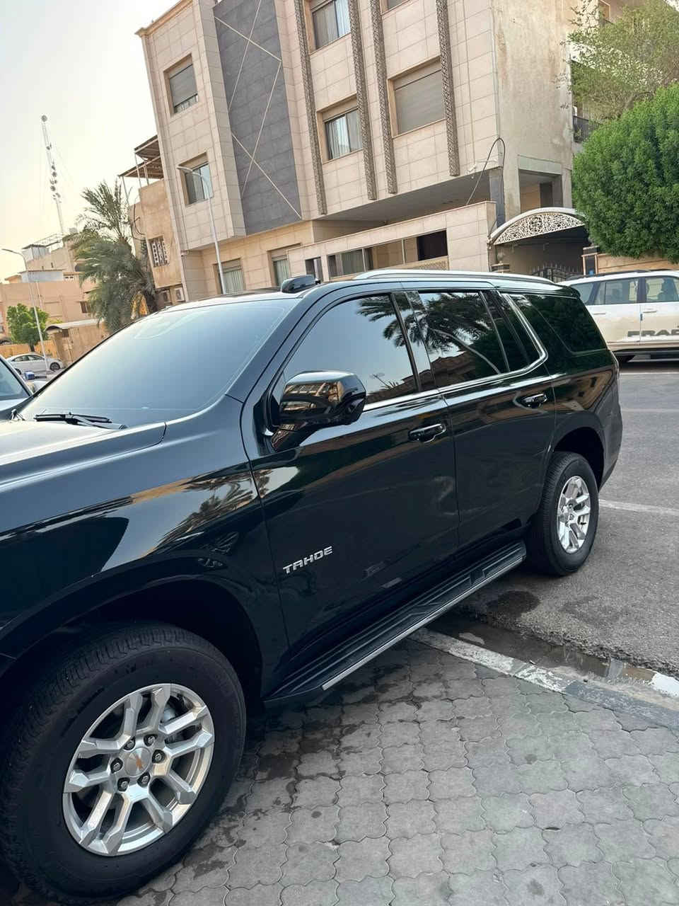 السلام عليكم تاهو مديل 25وكالة المنصور سياره كفاله عامه من كلشي ماشيه 12الف زيزو ع ايدي من الشركه سياره عليه تغليفppfكامل السياره عليه ضمان 5 سنوات سياره بسمي رقم بصره السعر 575وبيها مجال شي قليل مكاني المعقل(*********** )
