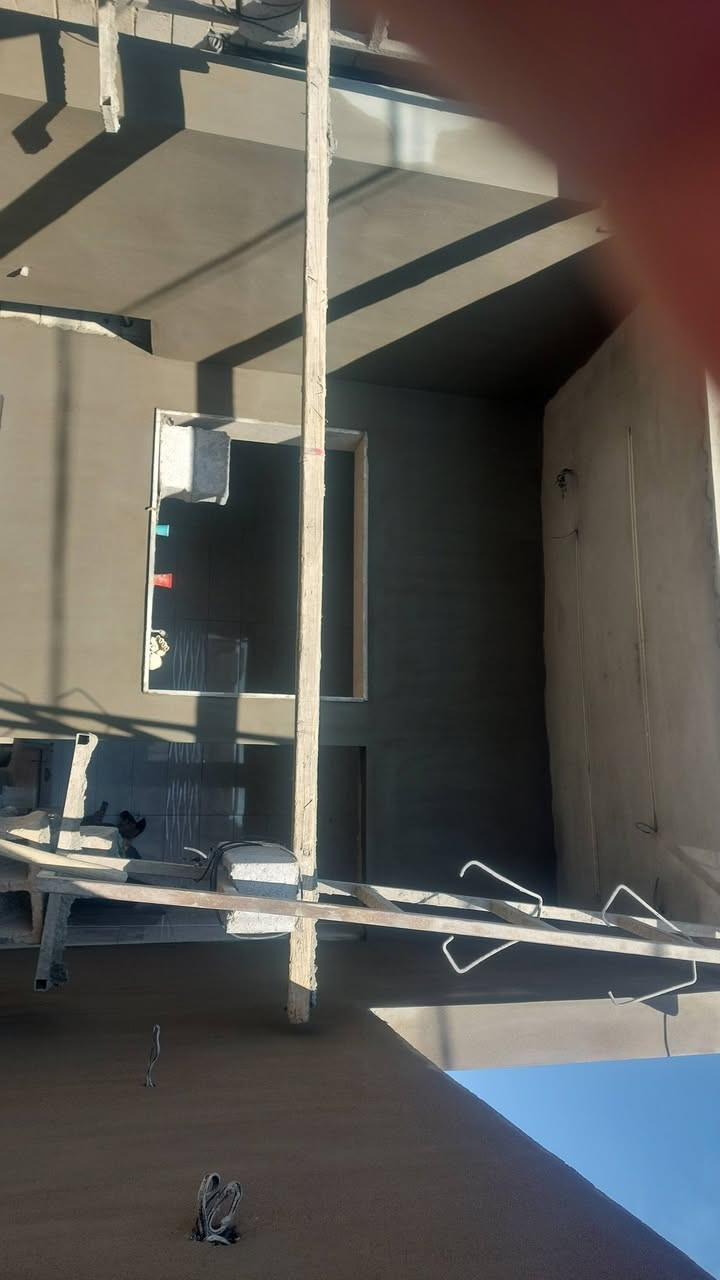 كل عام وانتم بخير متفرغ 

***********
