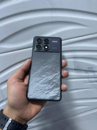 بوكو F6 برو • ٥١٢ • شاحن ١٢٠ واط