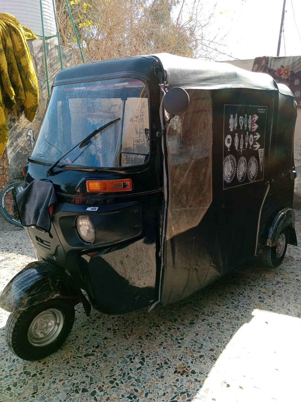 تكتك موديل 20 شهر 10 كشر كفاله بي بس ضربه بلغد فقط محرك مجفت شركه كهربائيات كله شغاله تواير تخم جوبلس دوشمه مفوله منيدك لشارع ربع مذب عليه 
مكاني كوت حي الجهاد 
السعر 6000000 مليون وبيه مجال قليل خابر وتدلل 
***********
